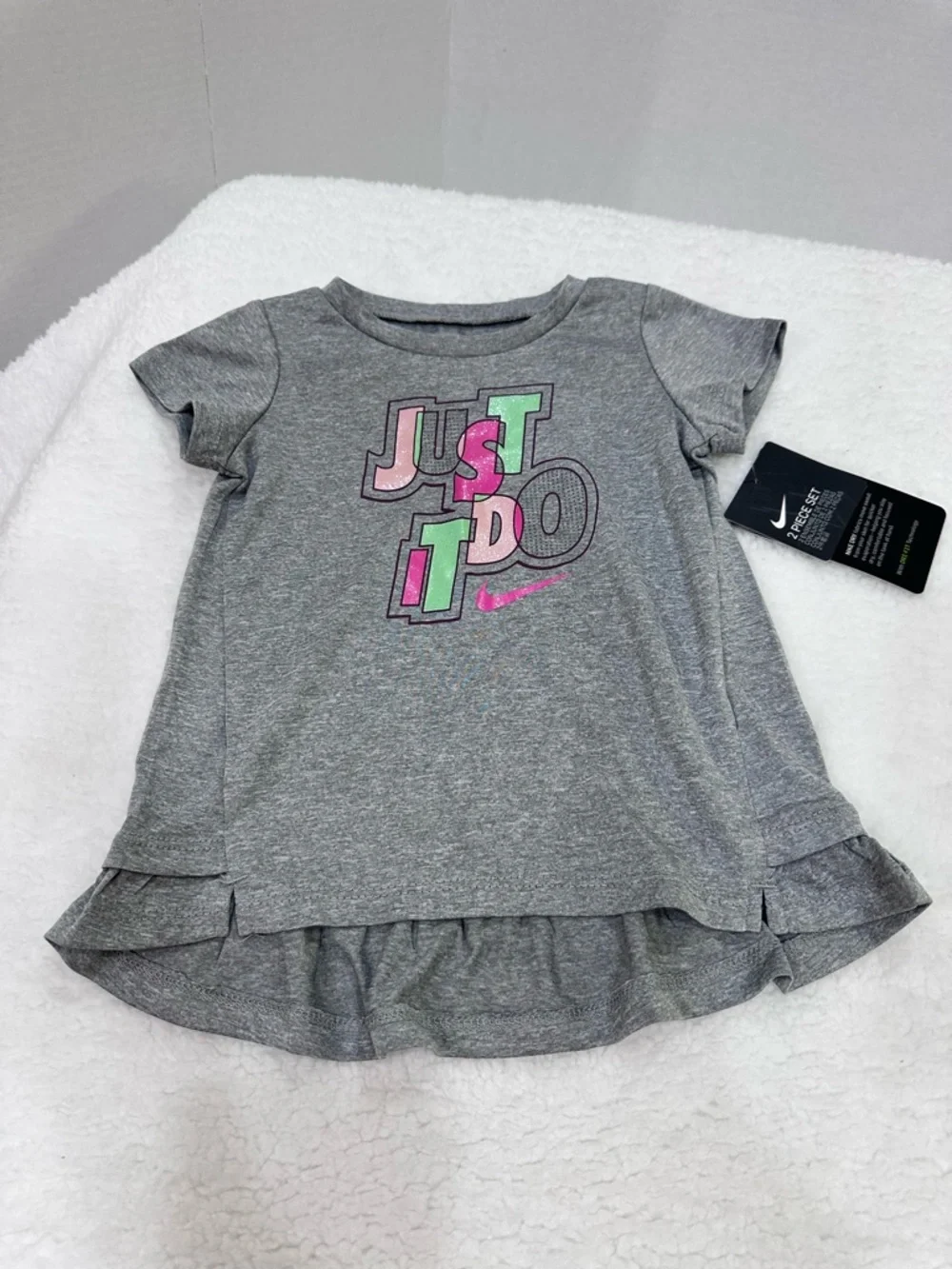 Girl’s Nike Gray Graphic Tee with Light Pink Polka Dot Skort - Picture 4 of 10